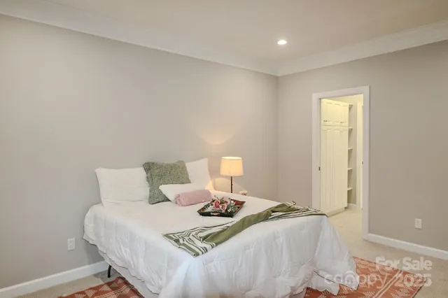 $279,900 | 2425 Country Club Road, Yadkinville, NC 27055