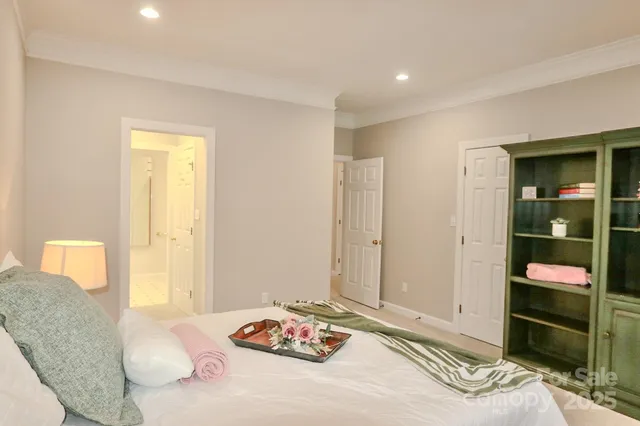 $279,900 | 2425 Country Club Road, Yadkinville, NC 27055