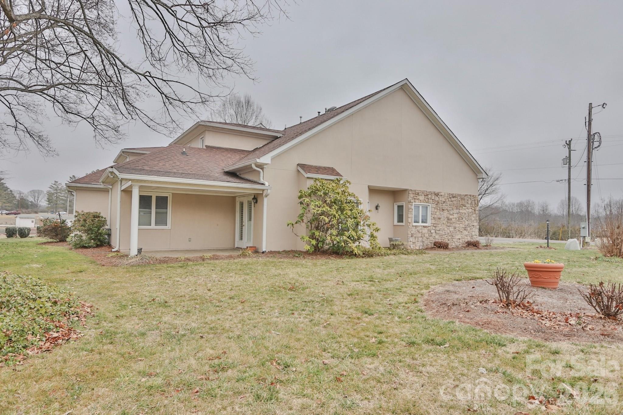 2425 Country Club Road Yadkinville, NC 27055 - Photo 31 of 37