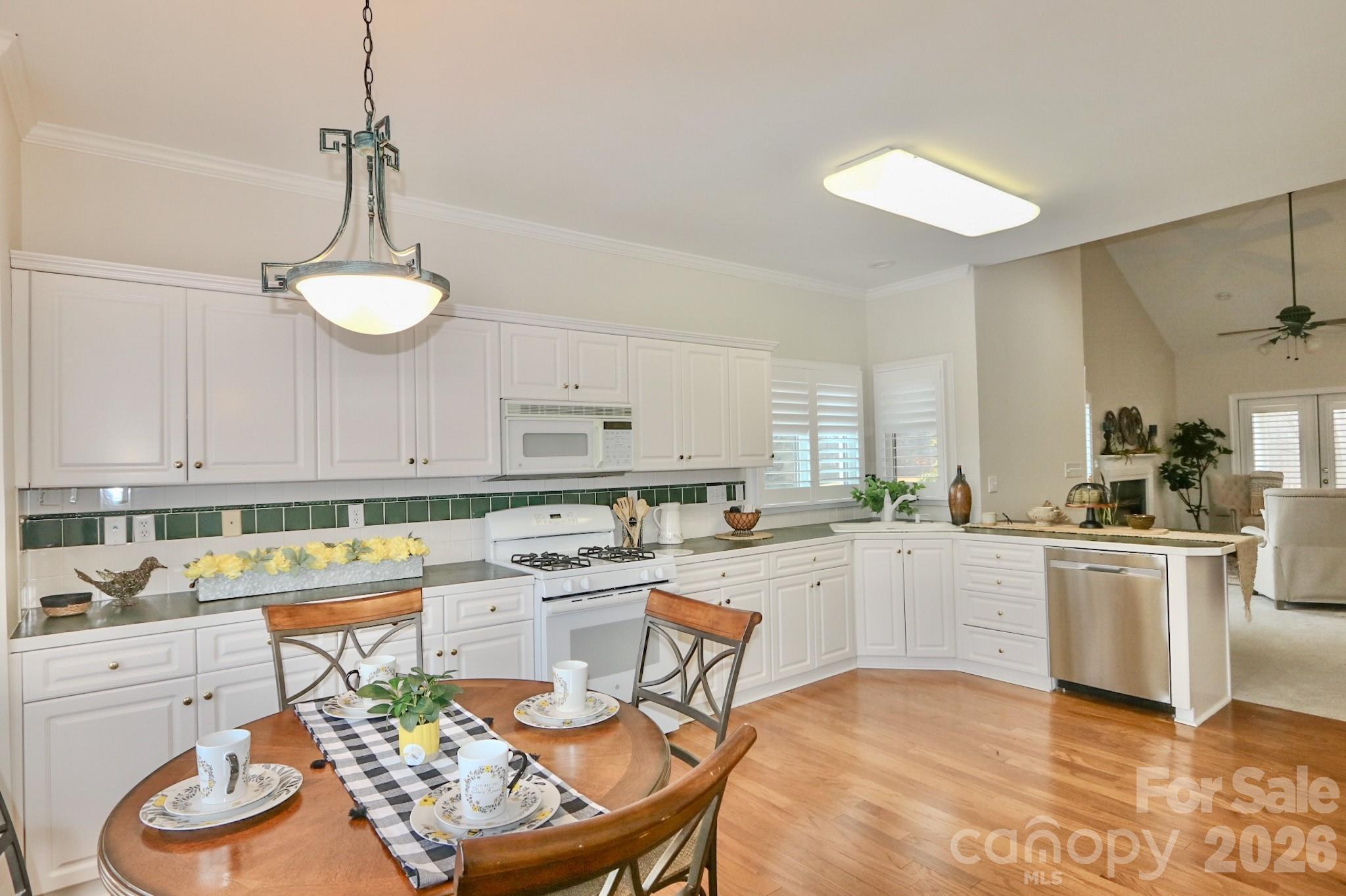 2425 Country Club Road Yadkinville, NC 27055 - Photo 8 of 37