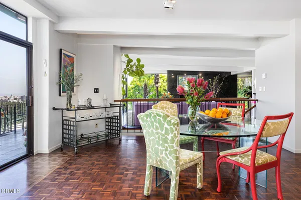 $2,695,000 | 1018 Glen Oaks Boulevard, Pasadena, CA 91105