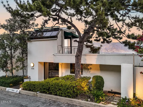 $2,695,000 | 1018 Glen Oaks Boulevard, Pasadena, CA 91105