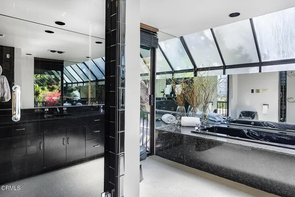 $2,695,000 | 1018 Glen Oaks Boulevard, Pasadena, CA 91105