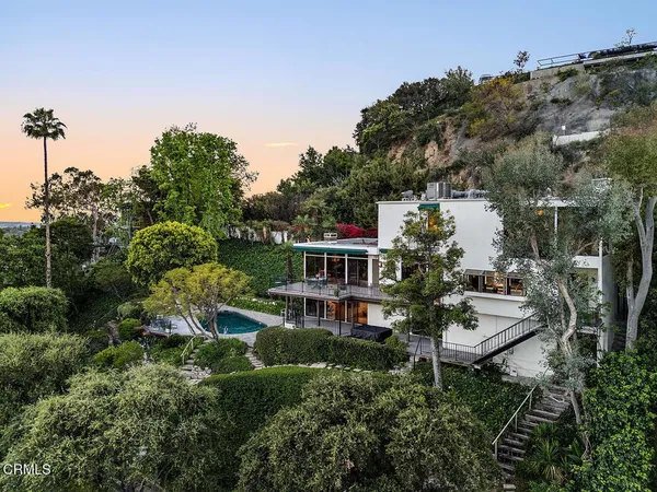 $2,695,000 | 1018 Glen Oaks Boulevard, Pasadena, CA 91105