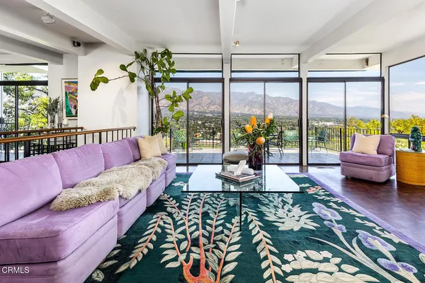 $2,695,000 | 1018 Glen Oaks Boulevard, Pasadena, CA 91105