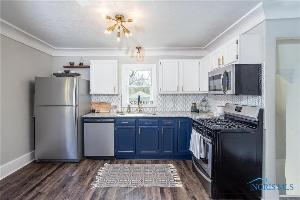 5320 Rowland Road Toledo, OH 43613 - Photo 14 of 33 Photo 14