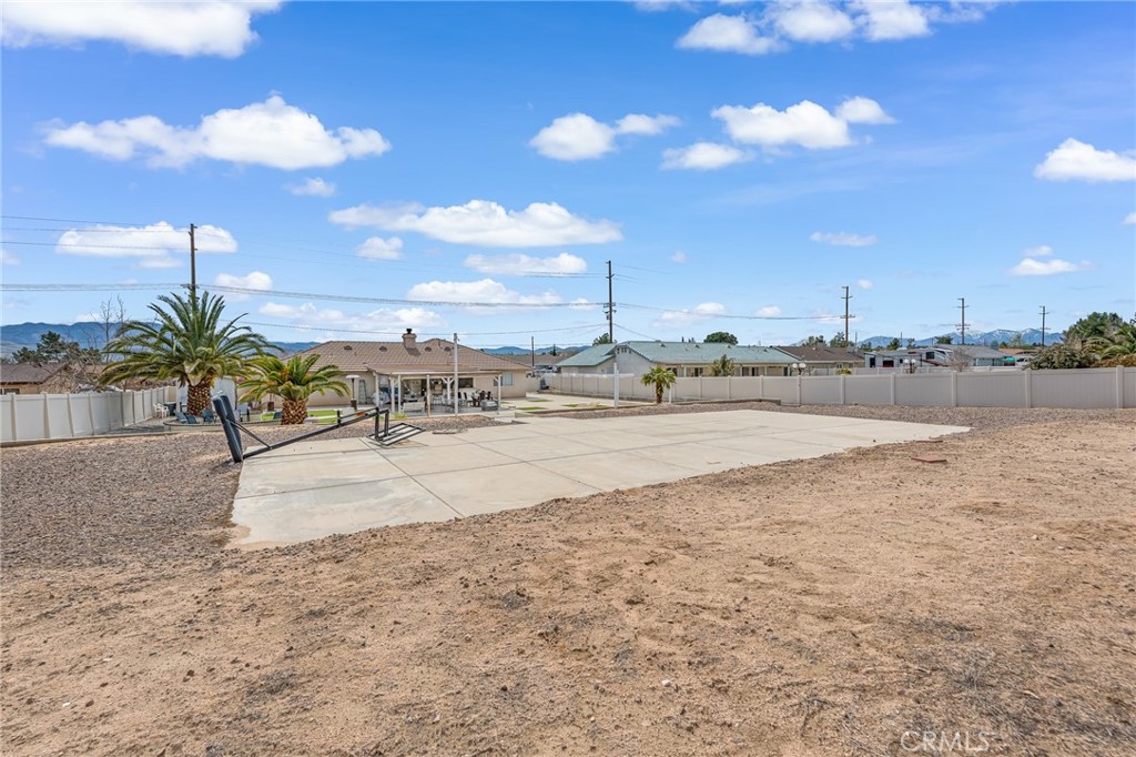 19084 Rock Springs Road Hesperia, CA 92345 - Photo 32 of 44 a view of a lake