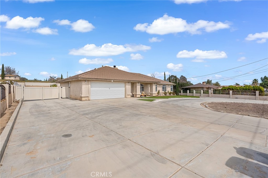 19084 Rock Springs Road Hesperia, CA 92345 - Photo 42 of 44 a view of an house with entertaining space