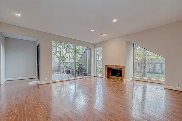 $500,000 | 316 Litchfield Lane, Houston, TX 77024