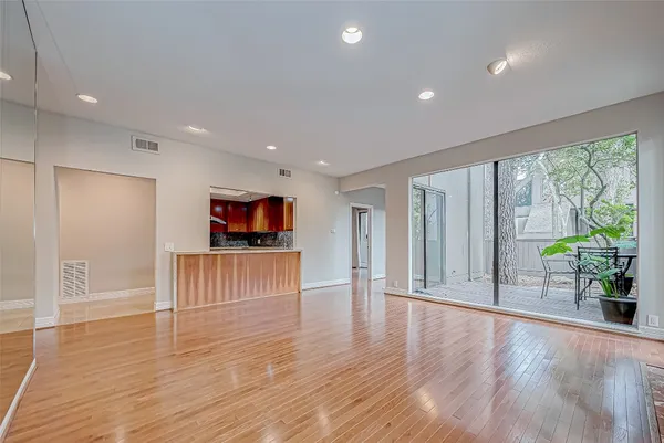 $500,000 | 316 Litchfield Lane, Houston, TX 77024