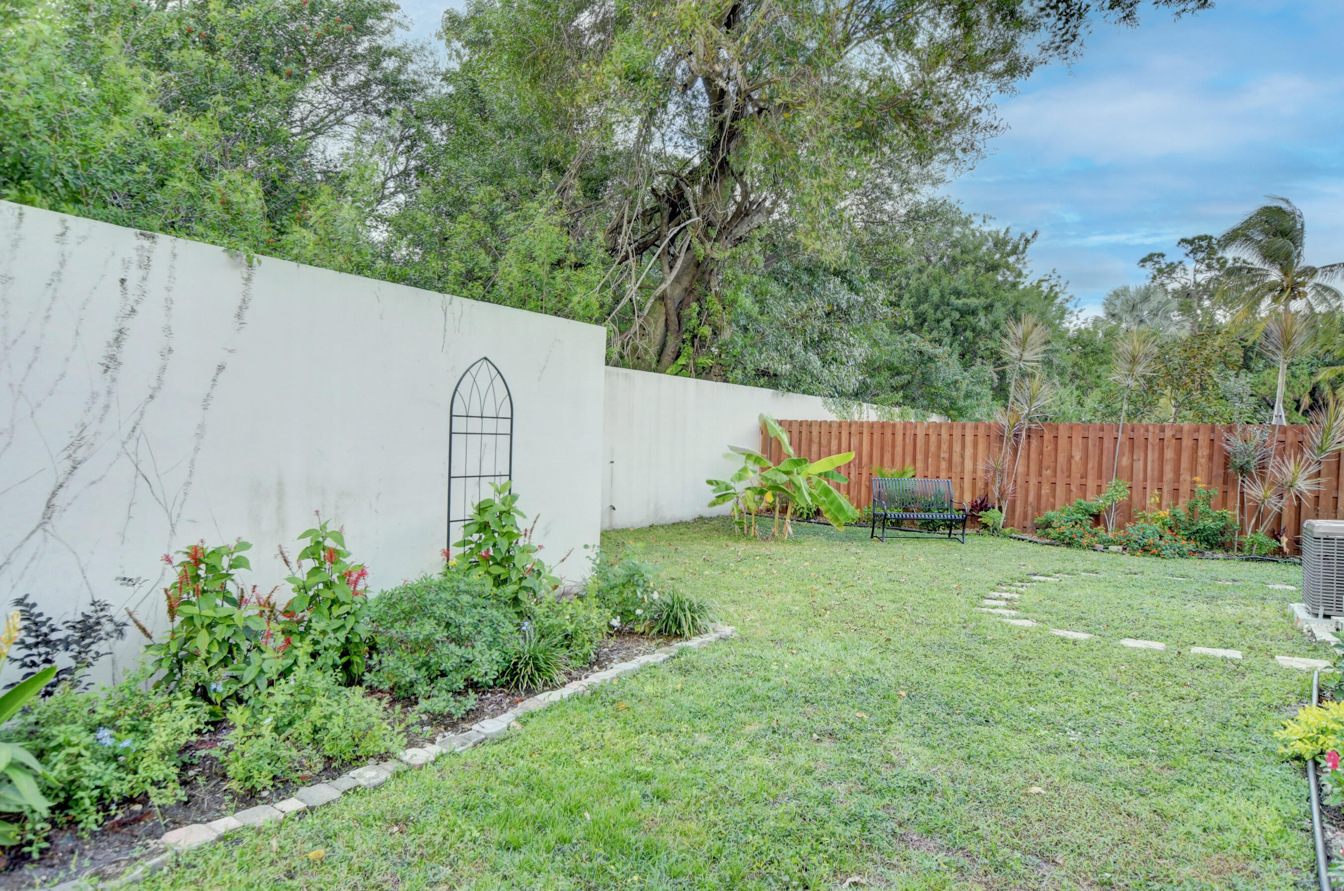 7548 Estrella Circle Boca Raton, FL 33433 - Photo 53 of 73 7548 Estrella Circle, Boca Raton (51)
