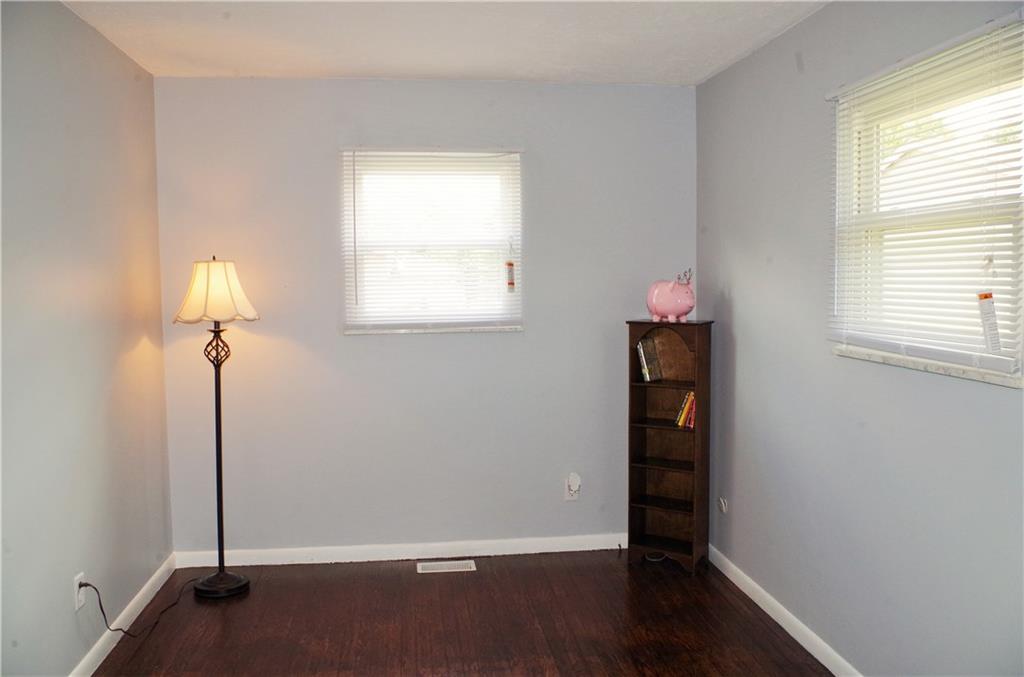 5107 Gambel Road Indianapolis, IN 46221 - Photo 20 of 25 Gallery Image 20