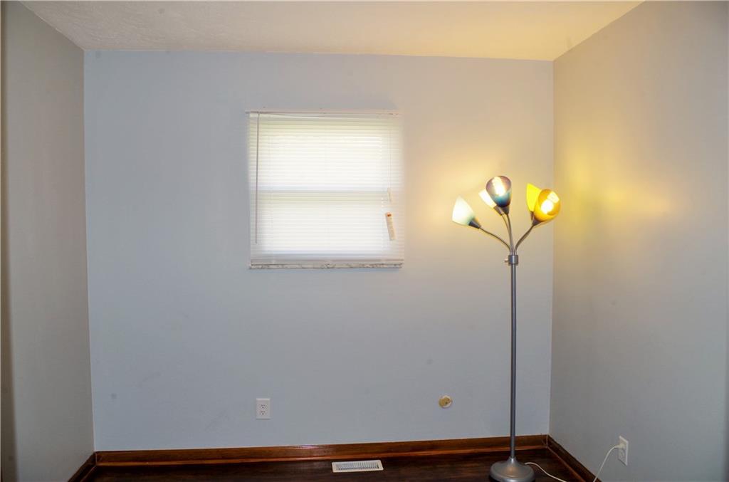 5107 Gambel Road Indianapolis, IN 46221 - Photo 23 of 25 Gallery Image 23