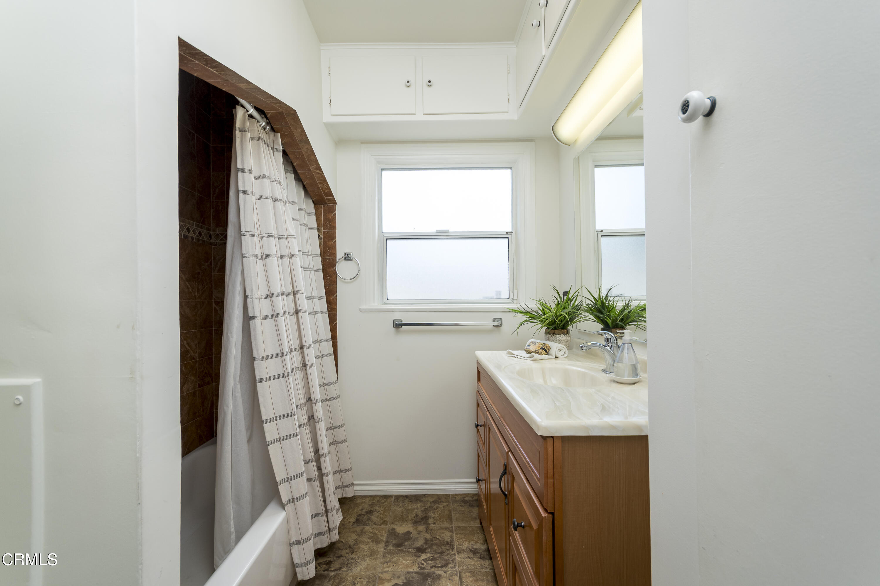 3059 Glenrose Avenue Altadena, CA 91001 - Photo 14 of 26 GYP_3059 Glenrose Ave_025