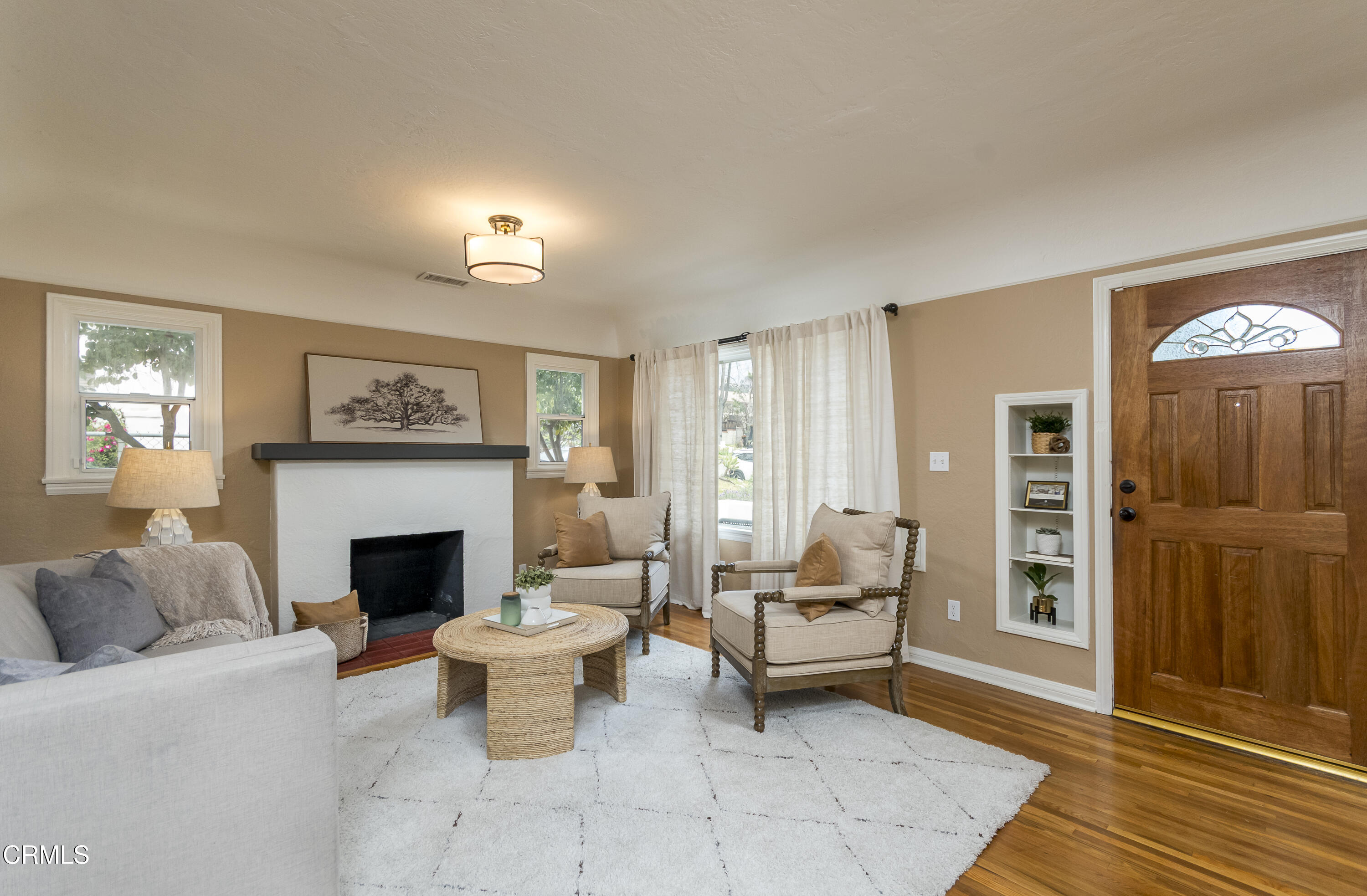 3059 Glenrose Avenue Altadena, CA 91001 - Photo 3 of 26 GYP_3059 Glenrose Ave_007