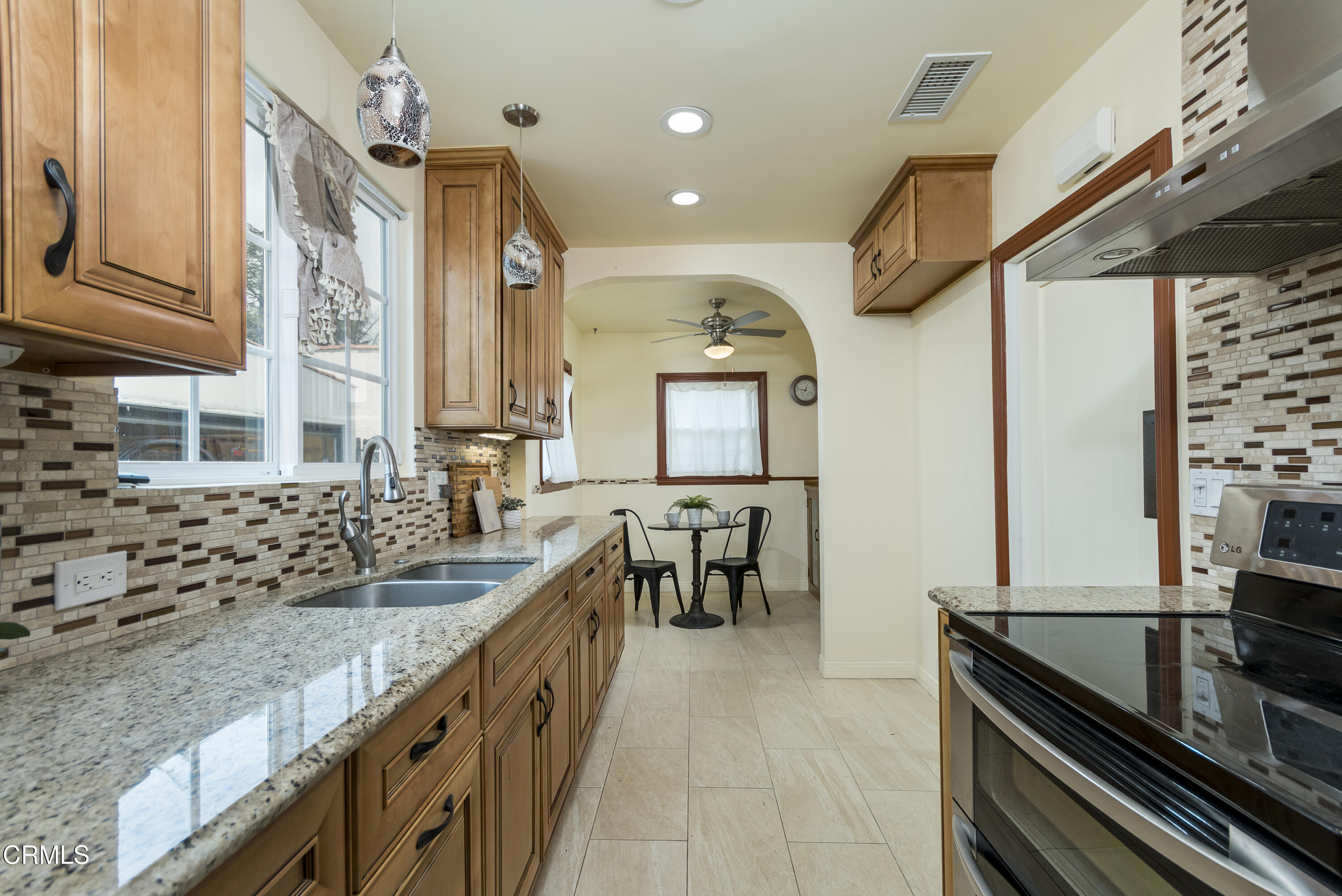 3059 Glenrose Avenue Altadena, CA 91001 - Photo 7 of 26 GYP_3059 Glenrose Ave_015