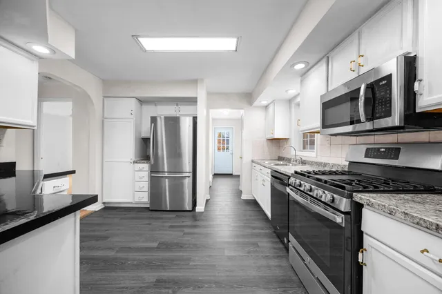 $349,000 | 202 Pearl Street, Bangor, ME 04401