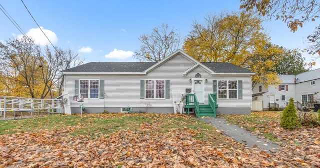 $349,000 | 202 Pearl Street, Bangor, ME 04401