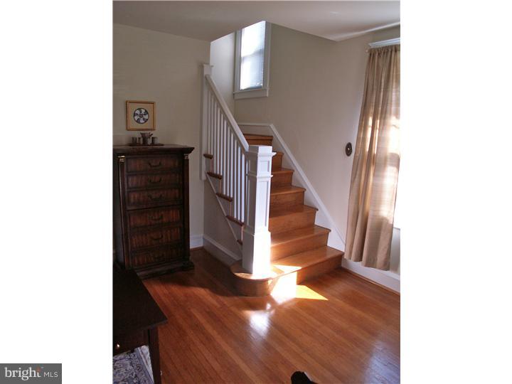 516 Strathmore Road Havertown, PA 19083 - Photo 12 of 25