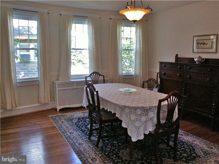 516 Strathmore Road Havertown, PA 19083 - Photo 5 of 25 Dining Room