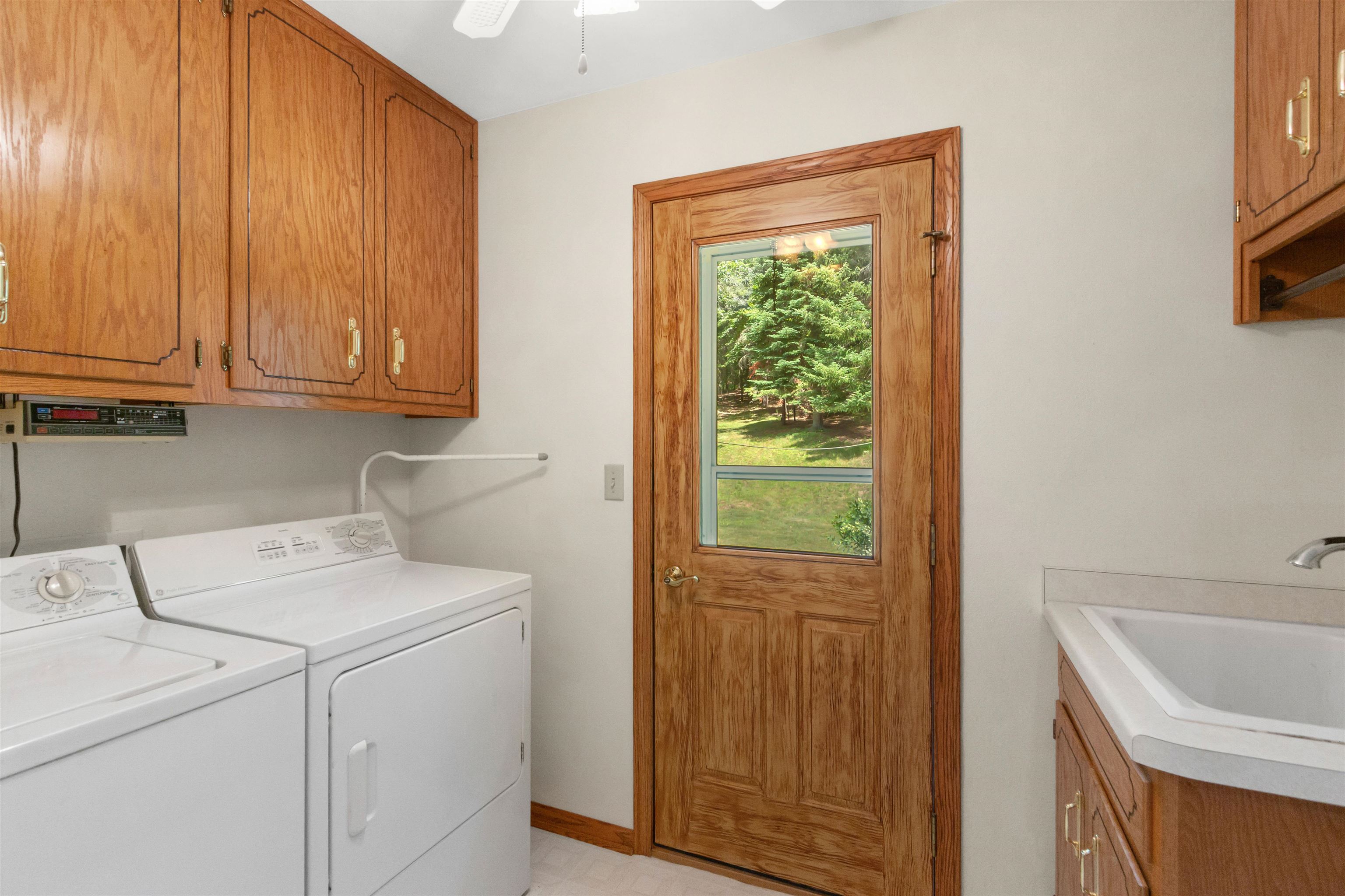 9834 River Road Amherst, WI 54406 - Photo 18 of 44