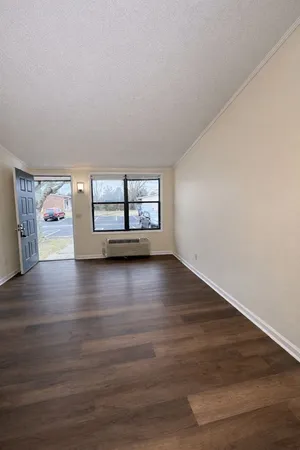 $795 | 2421 Madison Street, Unit 18, Clarksville, TN 37043