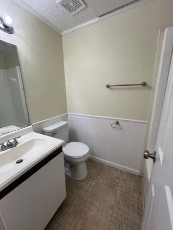 $795 | 2421 Madison Street, Unit 18, Clarksville, TN 37043