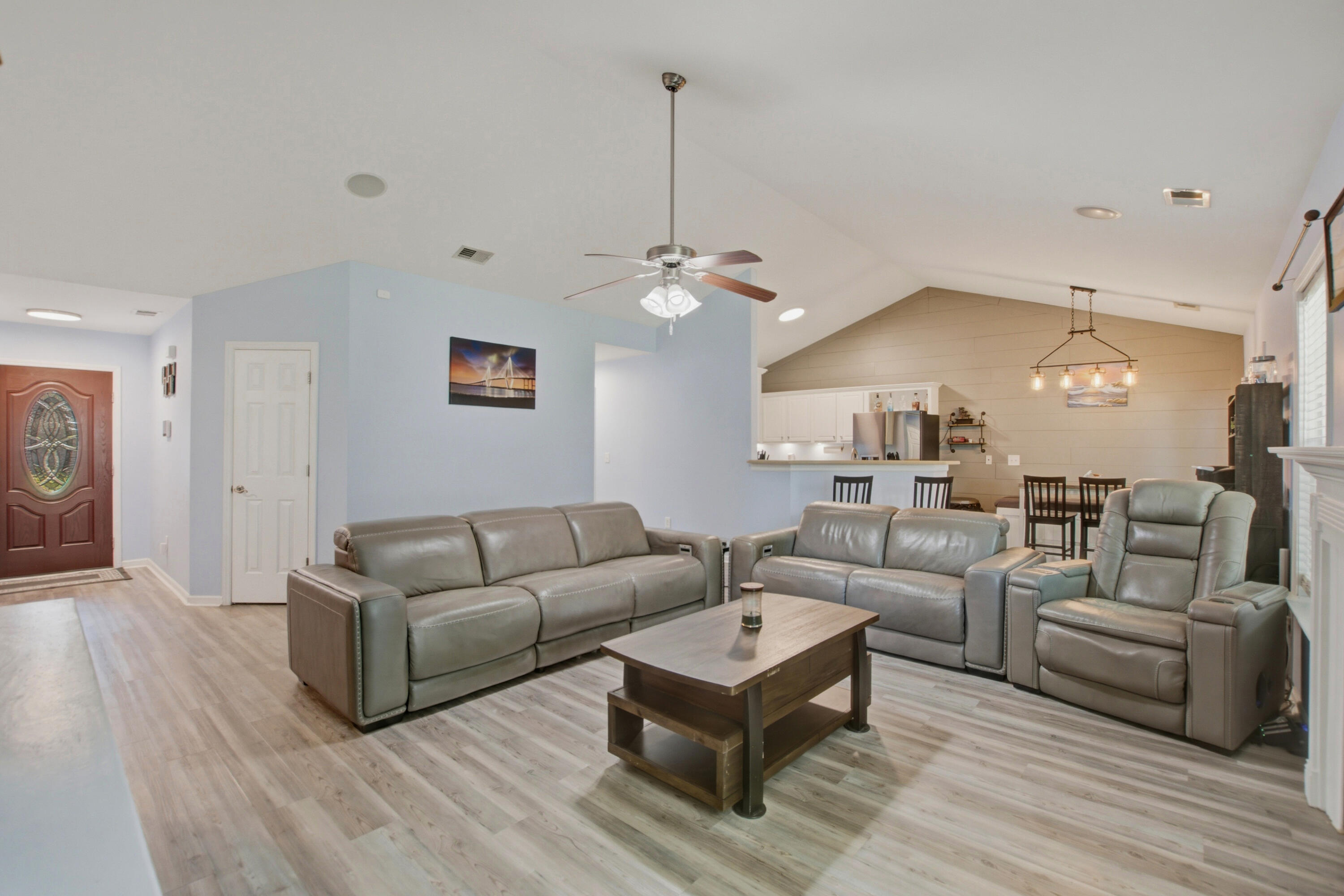 415 Black Horse Road Moncks Corner, SC 29461 - Photo 7 of 40 415 (11)