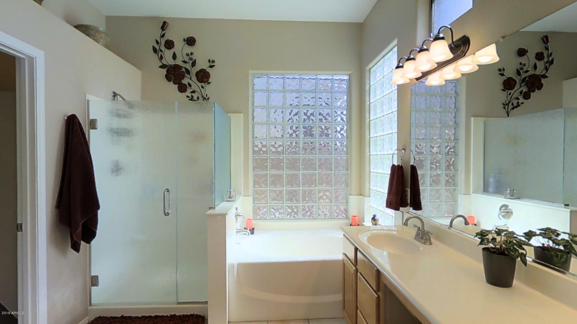 4379 East Briles Road Phoenix, AZ 85050 - Photo 13 of 29 02202016_161951