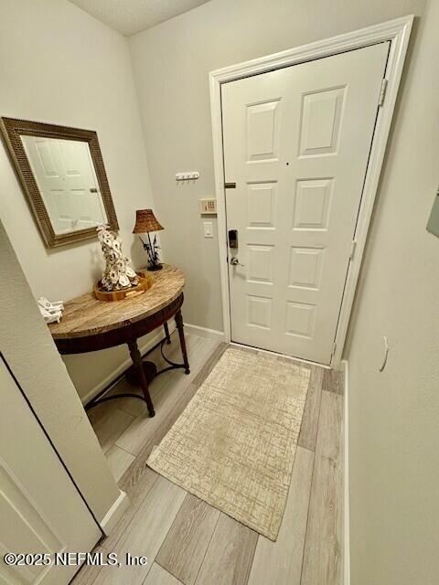 17 Arbor Club Drive, Unit 212 Ponte Vedra Beach, FL 32082 - Photo 4 of 29 a living room with furniture