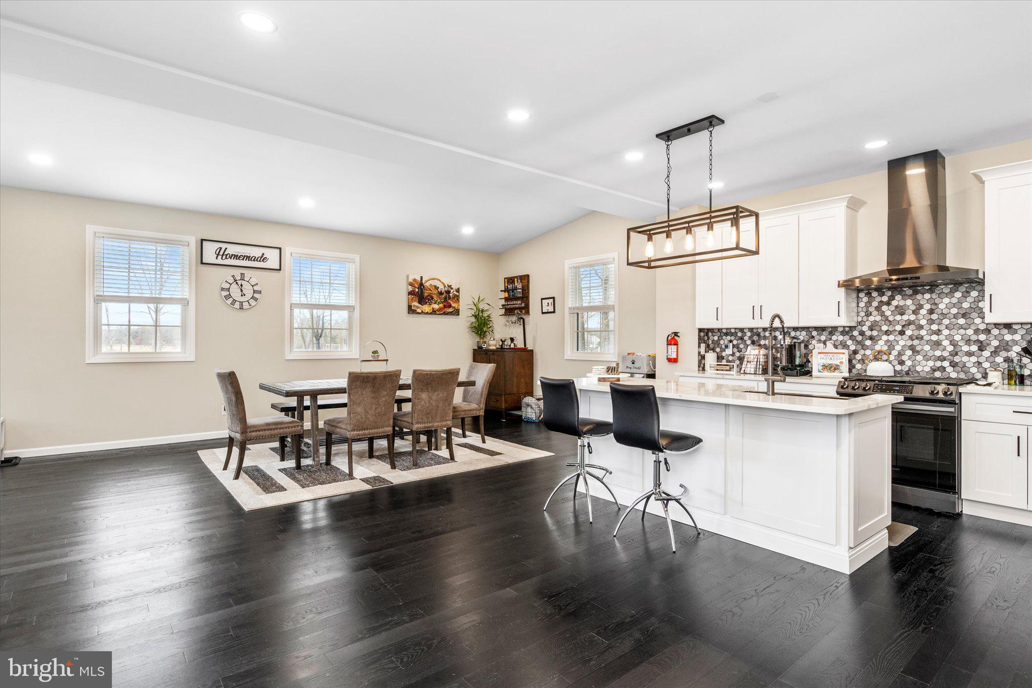 645 Scotch Road Pennington, NJ 08534 - Photo 8 of 38