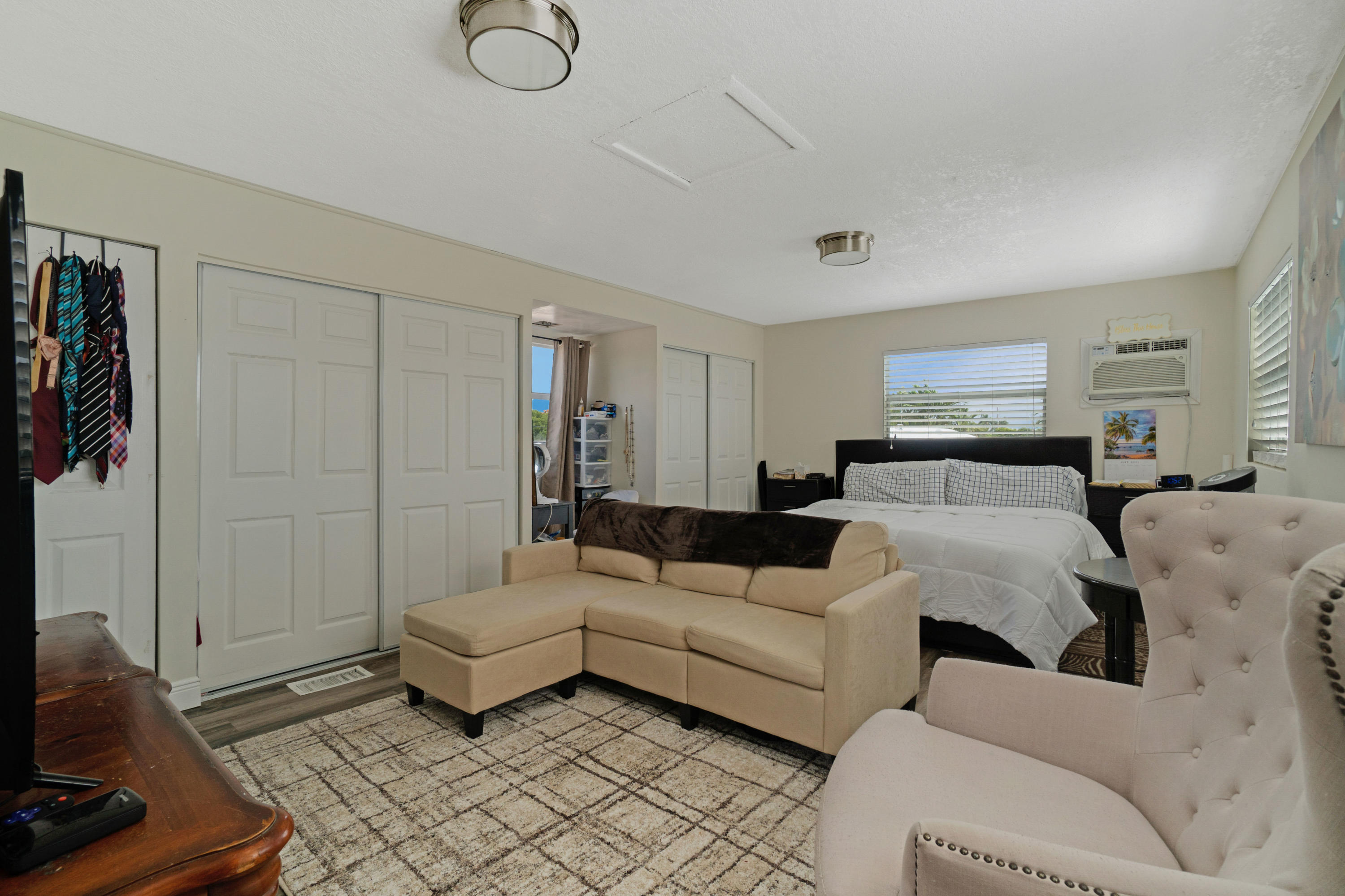 316 Davis Road Palm Springs, FL 33461 - Photo 24 of 47 24