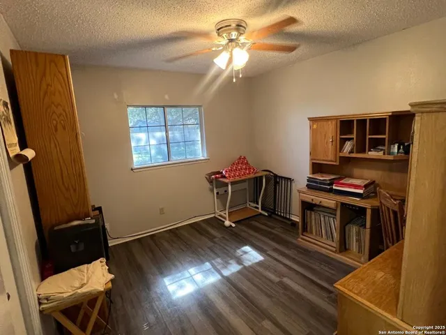 $159,000 | 1404 Glendale Drive, Beeville, TX 78102