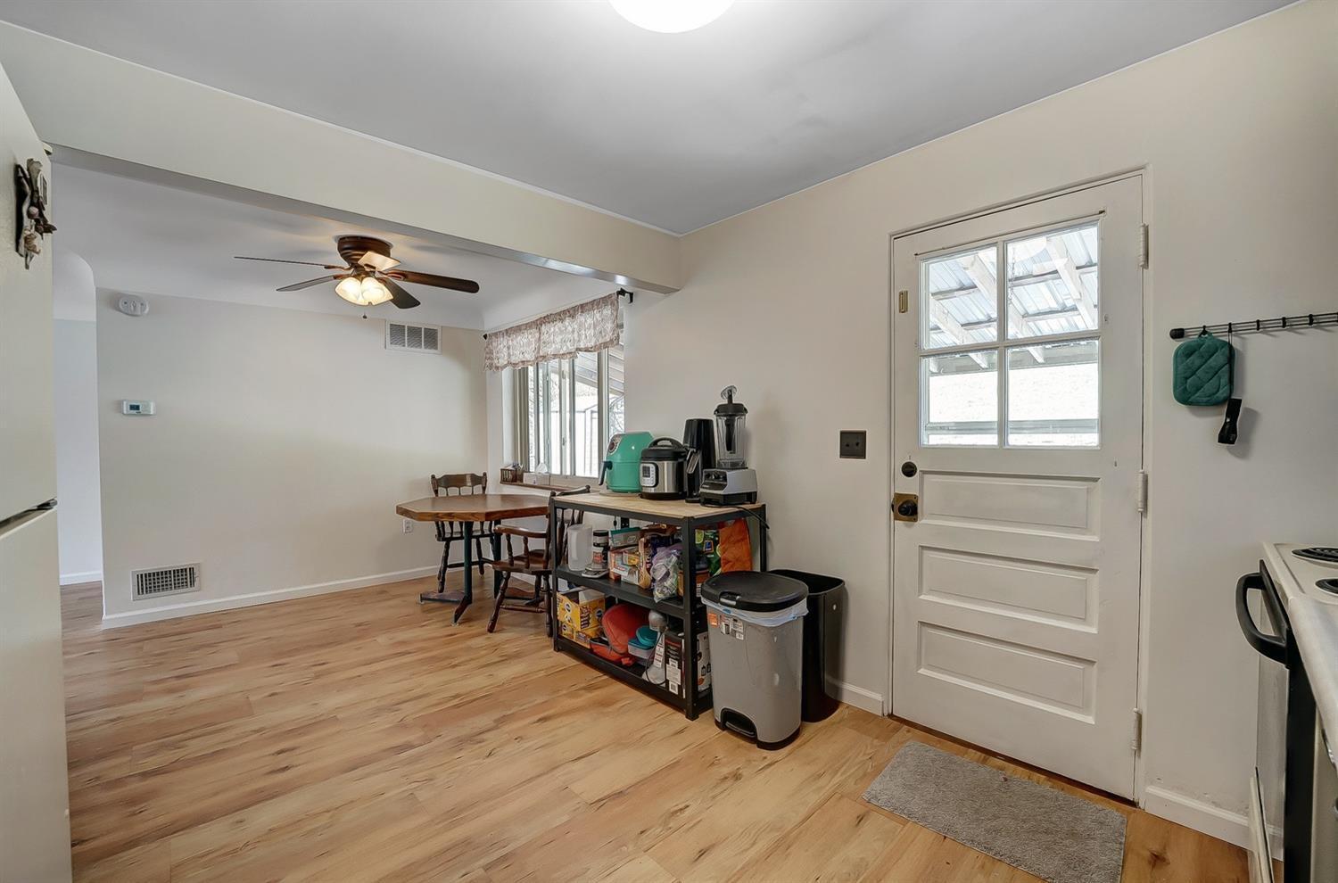 5522 Rapid Run Road Cincinnati, OH 45238 - Photo 10 of 28