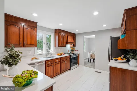 $829,900 | 2626 Armada Street, Herndon, VA 20171