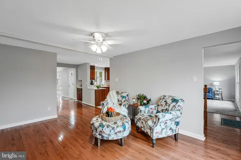 $829,900 | 2626 Armada Street, Herndon, VA 20171