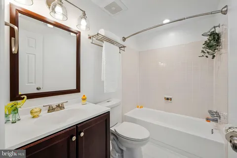 $829,900 | 2626 Armada Street, Herndon, VA 20171