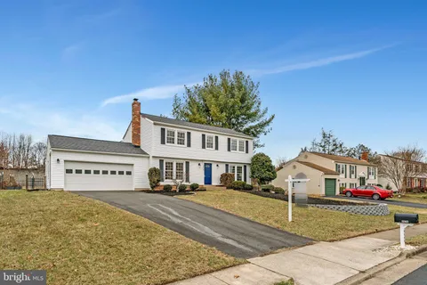 $829,900 | 2626 Armada Street, Herndon, VA 20171