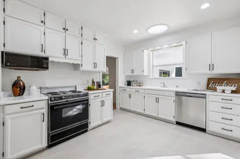 $1,848,000 | 21531 Almaden Road, San Jose, CA 95120