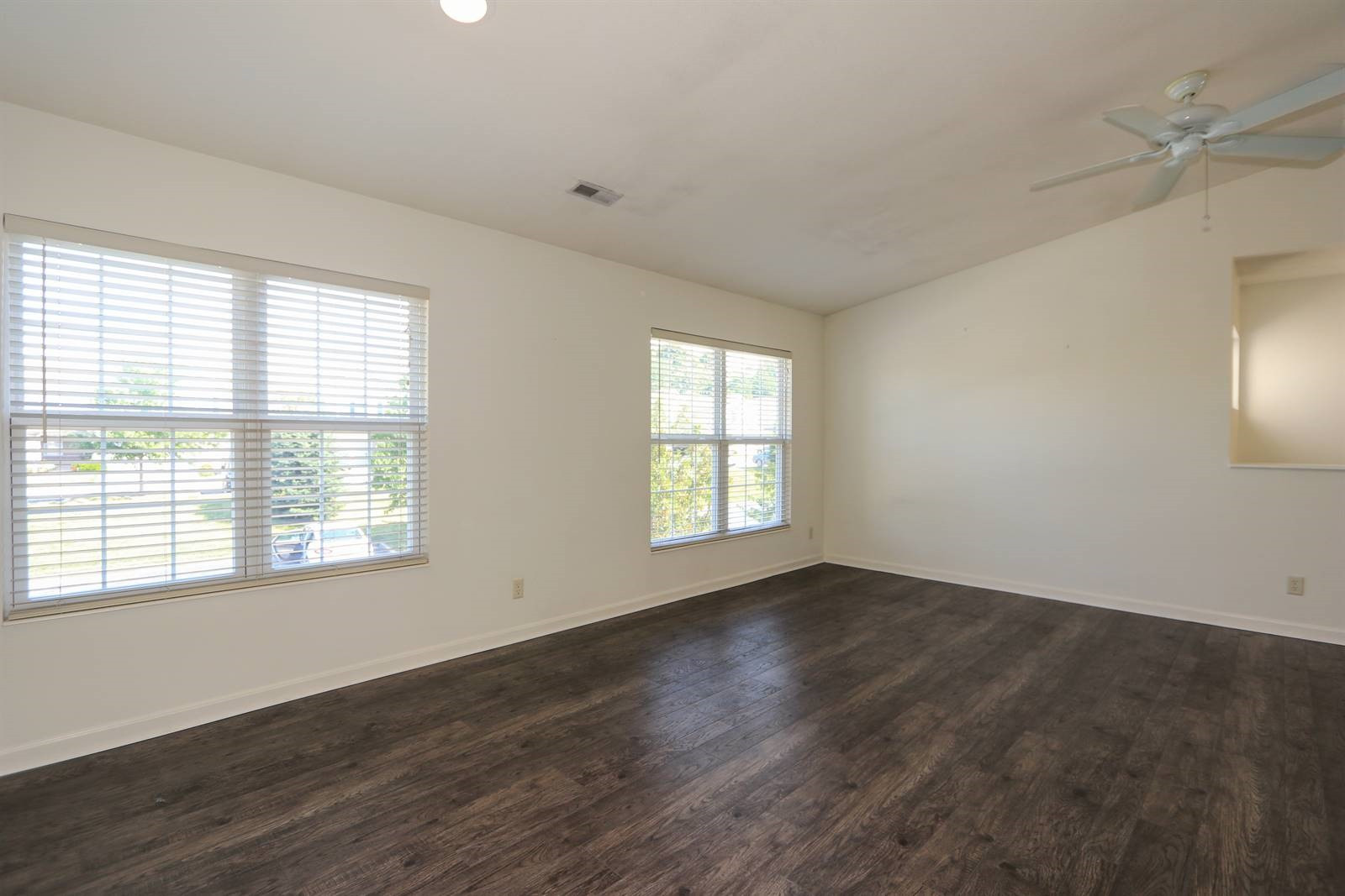 809 Slate View Newport, KY 41076 - Photo 7 of 19 Photo 7