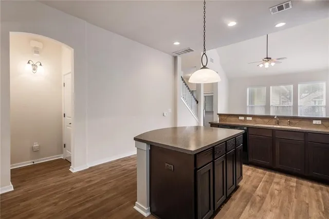 $4,000 | 1925 Littlefield Street, Austin, TX 78723