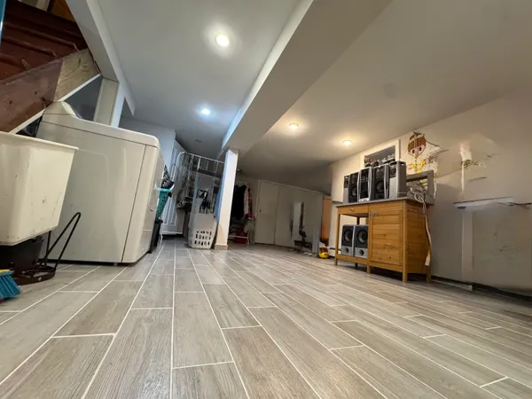 $2,900 | 8906 Tonnelle Avenue, North Bergen, NJ 07047