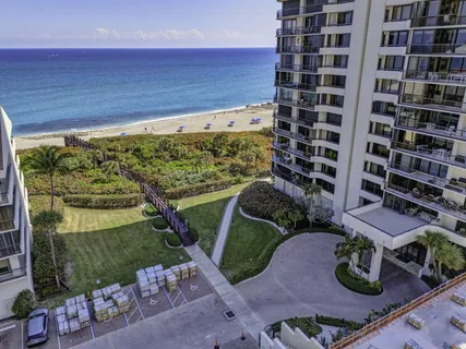 $1,175,000 | 4000 North Ocean Drive, Unit 403, Singer Island, FL 33404
