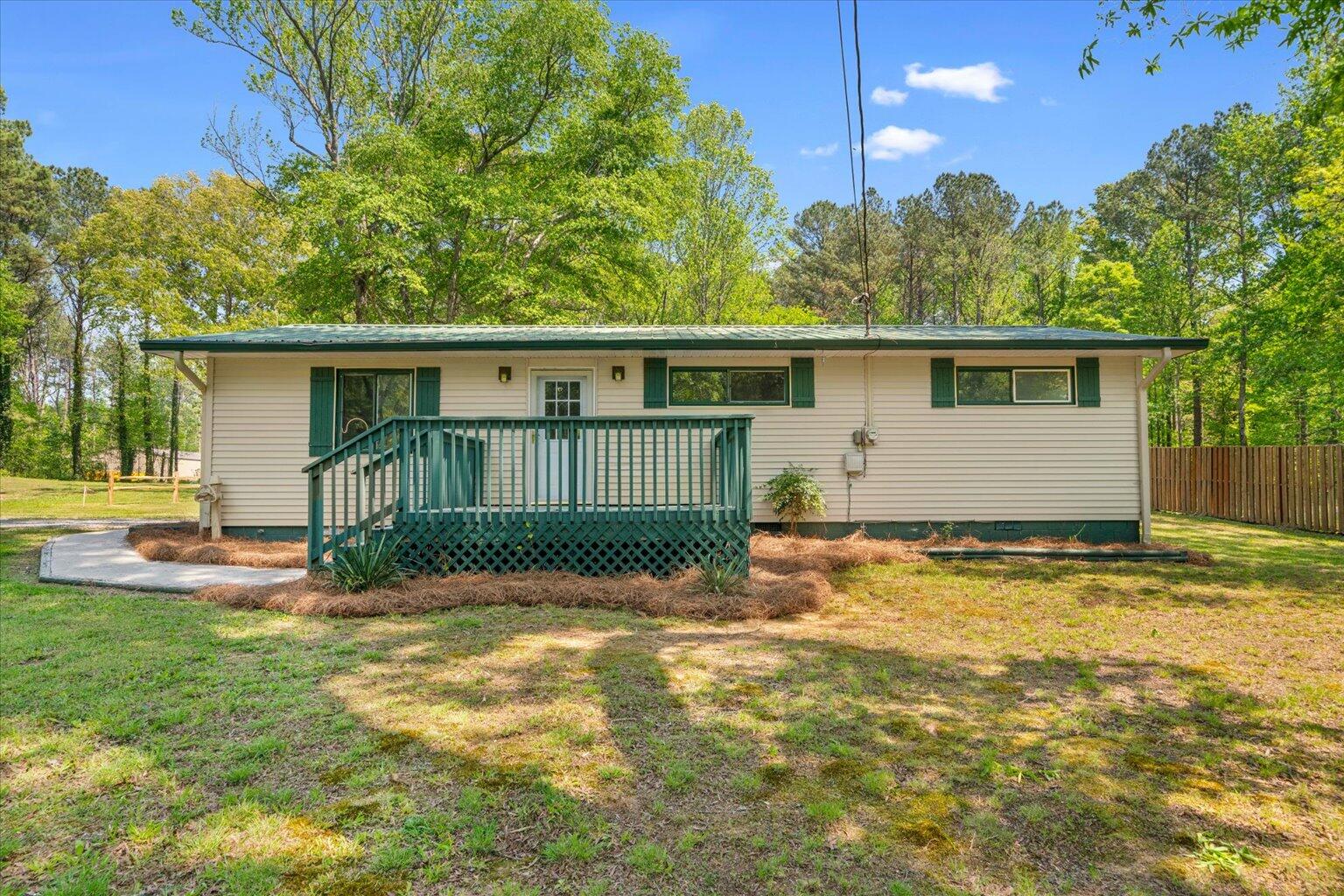 797 Carbondale Road Southwest Dalton, GA 30721 - Photo 3 of 38 03-DSC09414