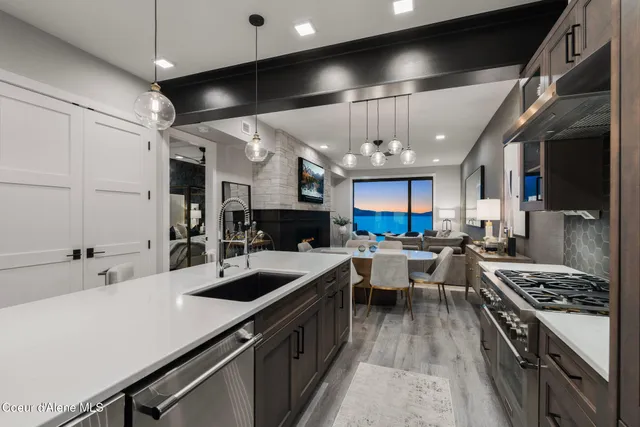 $2,147,000 | 802 Sandpoint Avenue, Unit 8104, Sandpoint, ID 83864