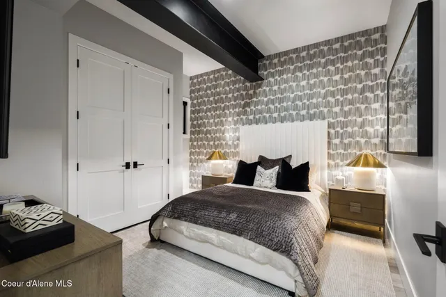 $2,147,000 | 802 Sandpoint Avenue, Unit 8104, Sandpoint, ID 83864