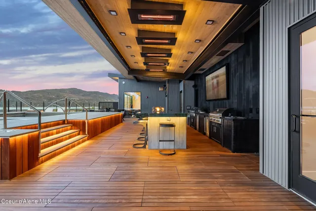 $2,147,000 | 802 Sandpoint Avenue, Unit 8104, Sandpoint, ID 83864