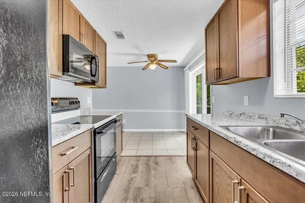 $1,550 | 2774 Mesquite Avenue, Orange Park, FL 32065