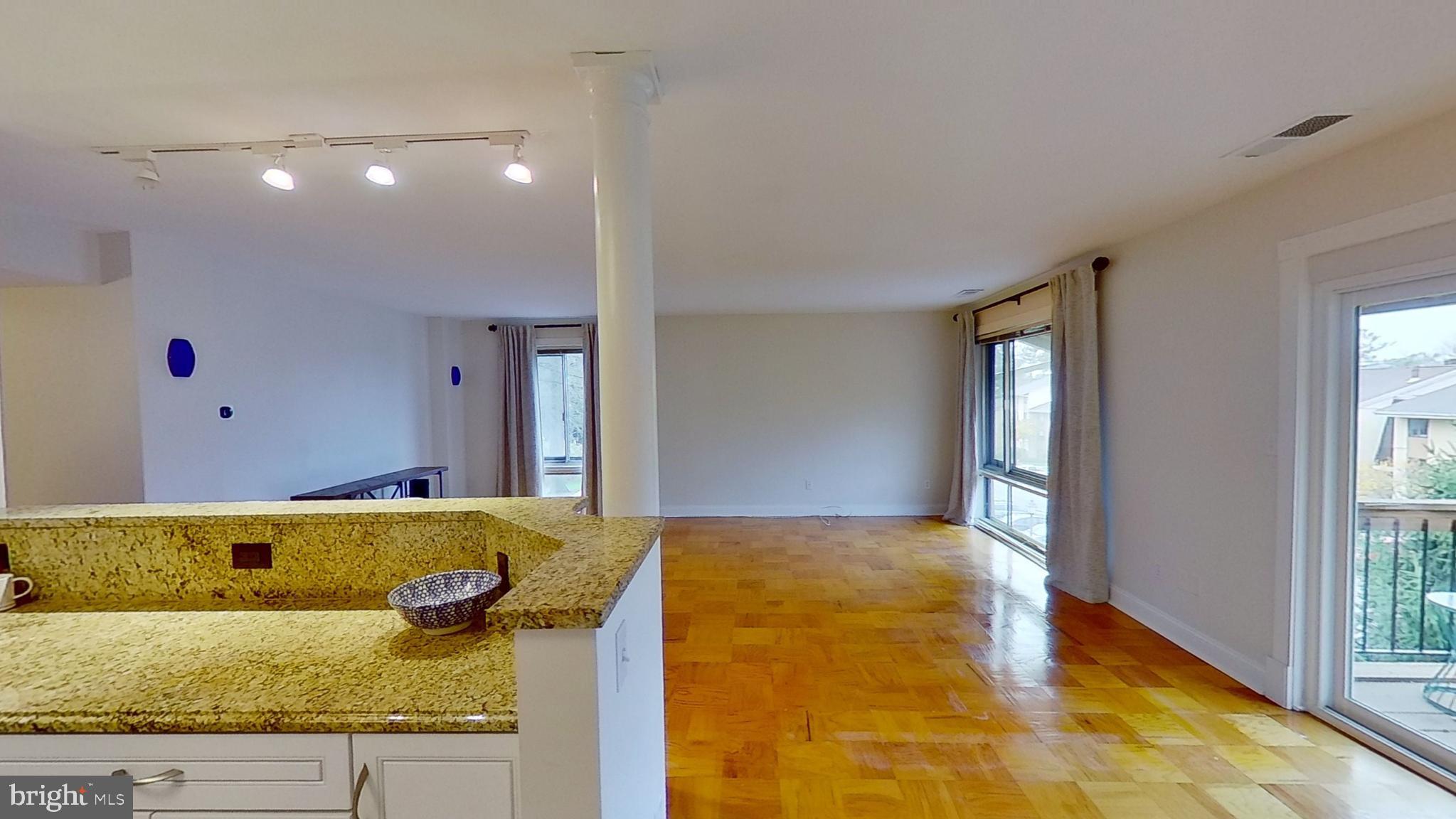 7 Cross Keys Road, Unit 7E Baltimore, MD 21210 - Photo 7 of 40 Another view