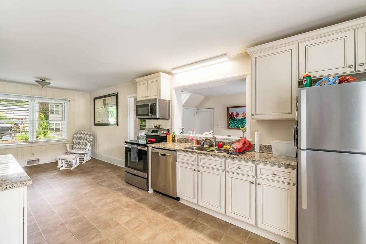 837 Athens Drive Raleigh, NC 27606 - Photo 15 of 24 Photo 16